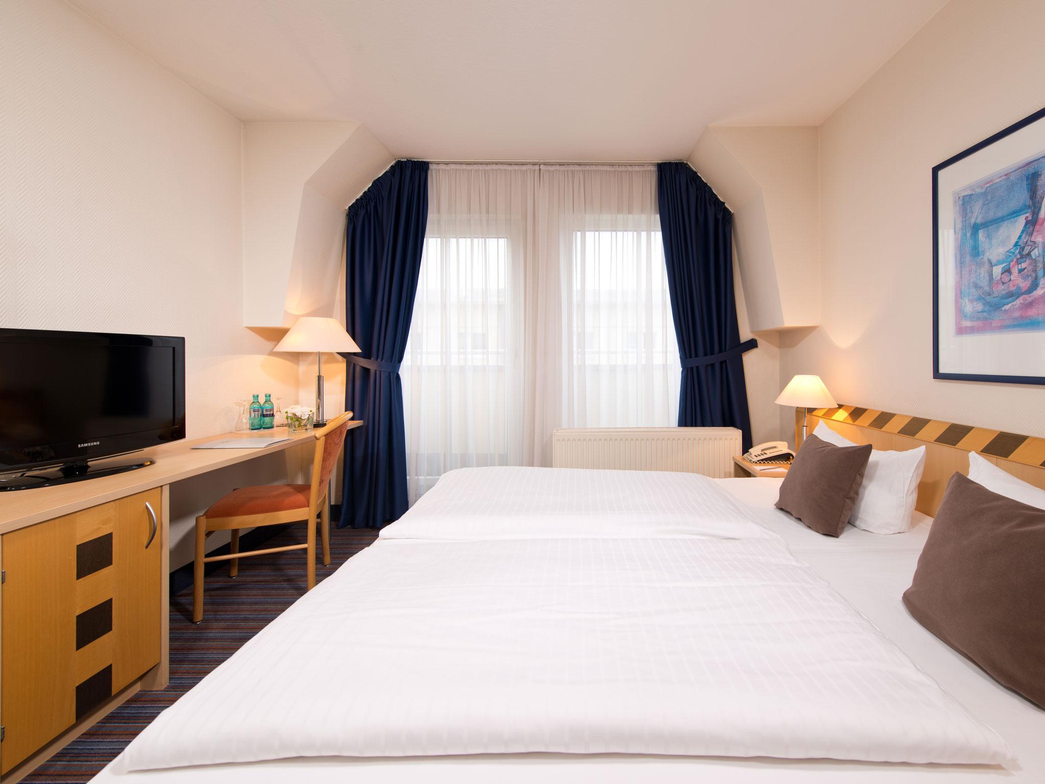 Achat Hotel Dresden Elbufer Dış mekan fotoğraf